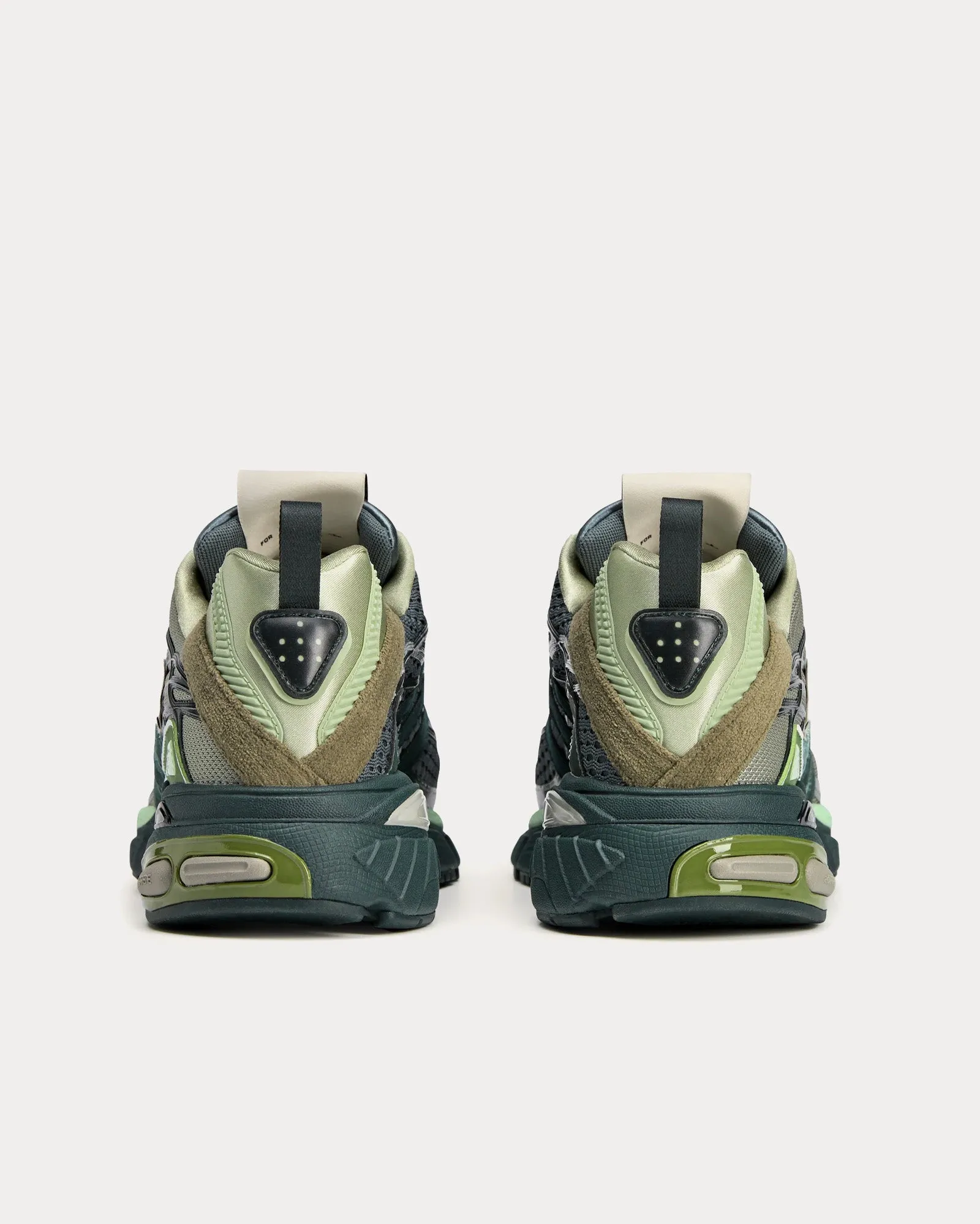 Adistar Cushion Shadow Green / Collegiate Green / Bold Onix Low Top Sneakers