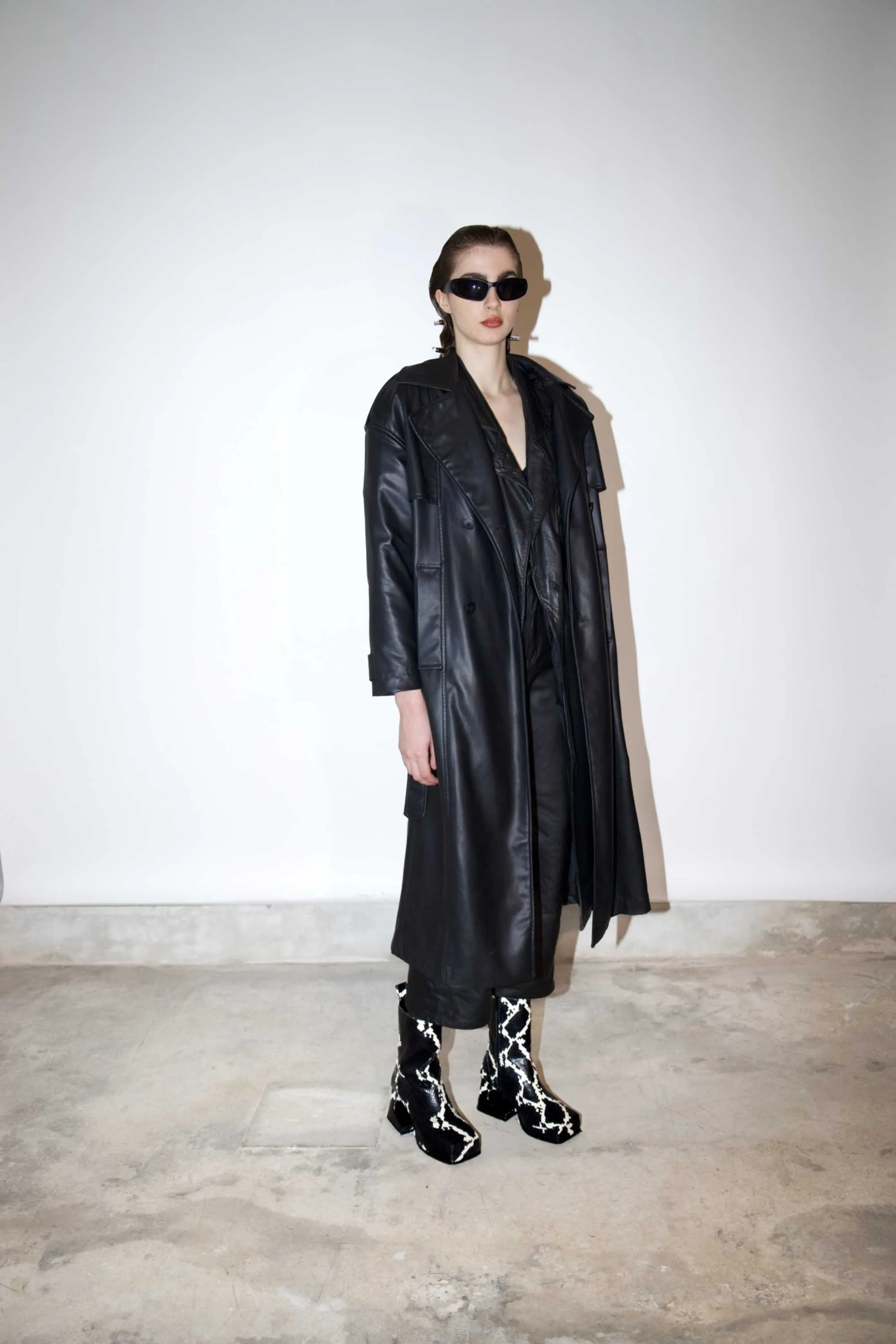 BLACK SNOW ROXY BOOTS