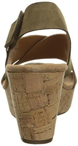 Caslynn Shae Wedge Sandal Khaki 85 M Us