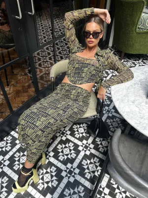 Glamorous Yellow Sketch Stripe Mesh Skinny Fit Shirt