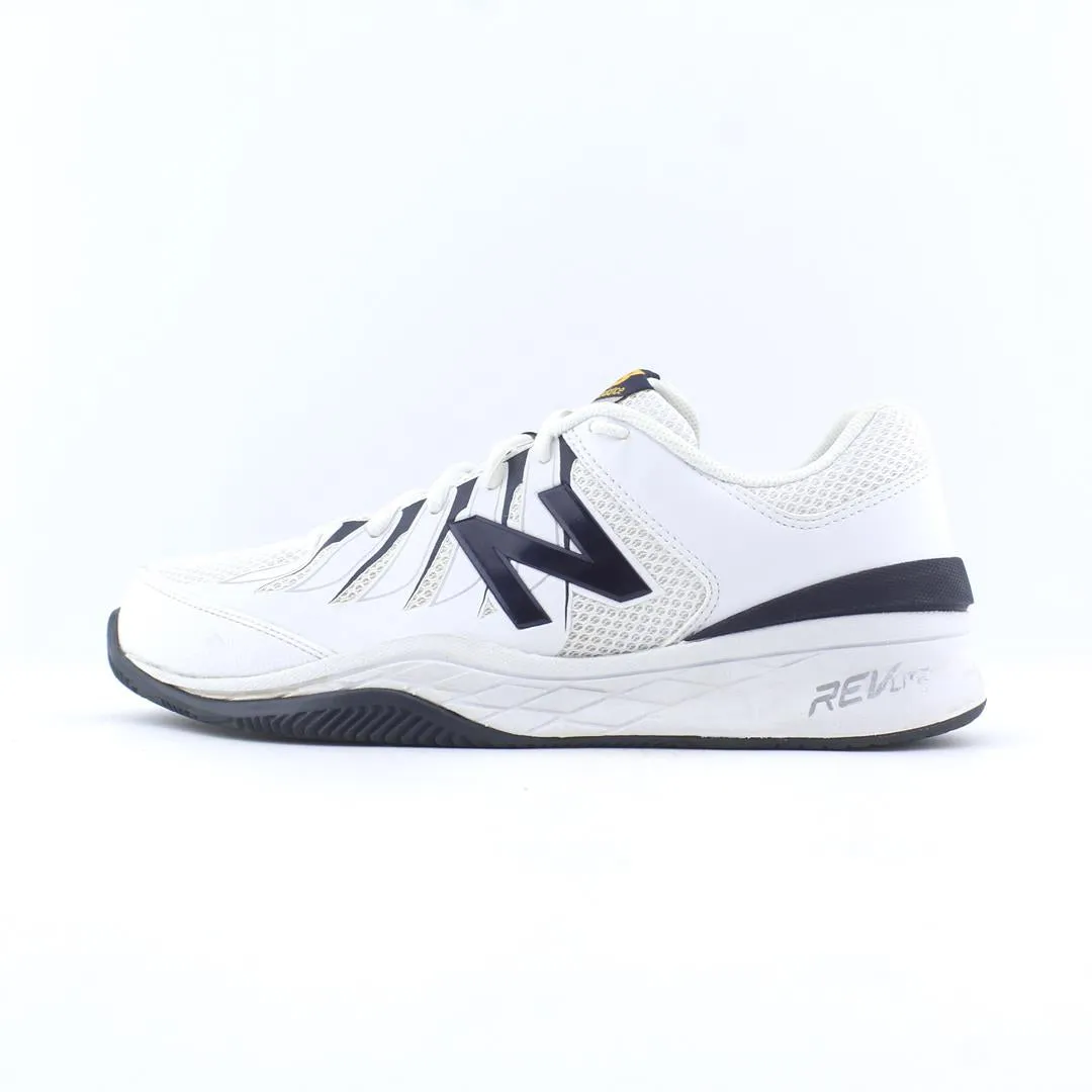 NEW BALANCE 1006