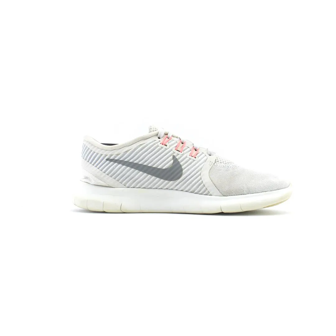 NIKE FREE RN CMTR
