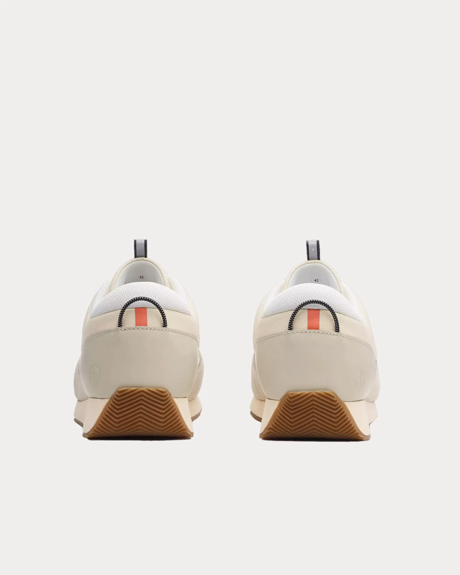 Pursuit Retro Runner Turtledove Low Top Sneakers