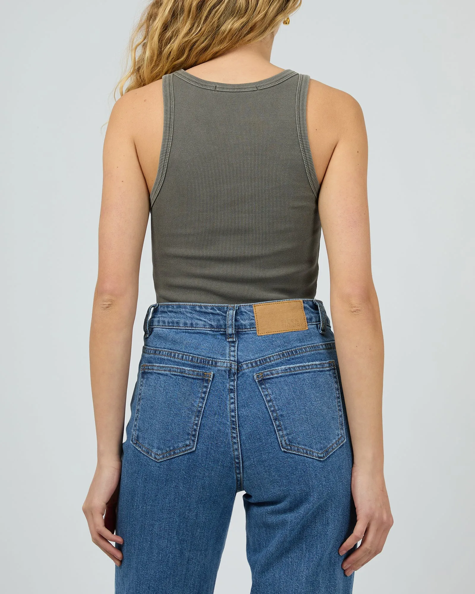 Republic Tank Charcoal