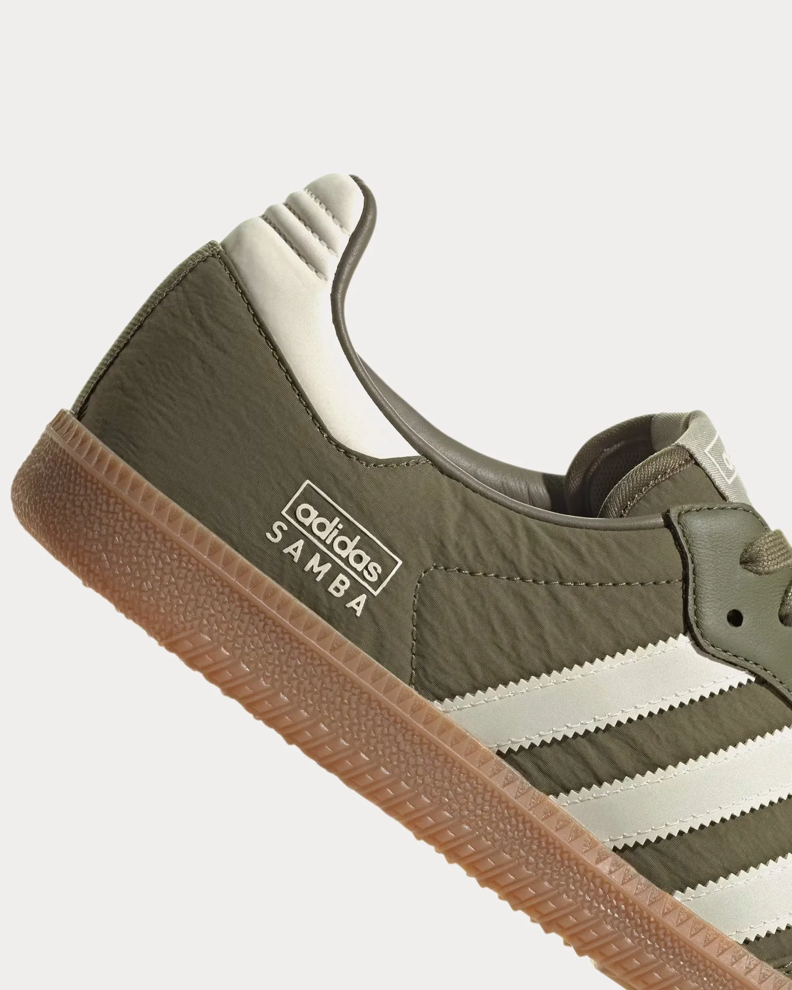 Samba OG Focus Olive / Wonder White / Gum Low Top Sneakers