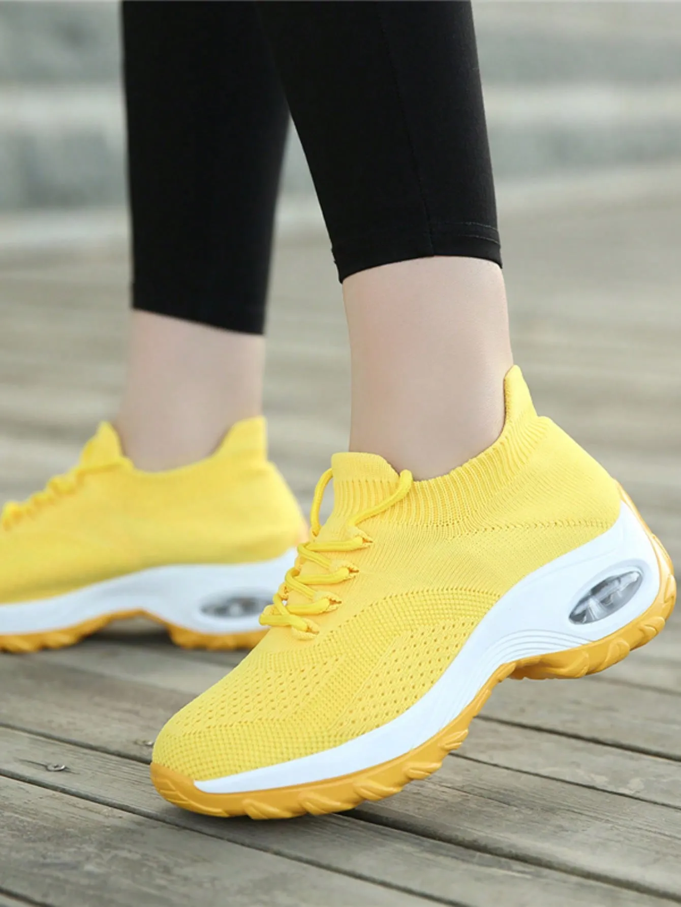 Women Minimalist Running Shoes, Fabric Lace-up Front Sporty Sneakers