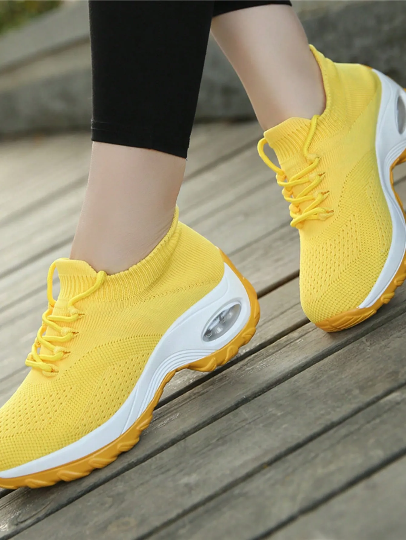 Women Minimalist Running Shoes, Fabric Lace-up Front Sporty Sneakers