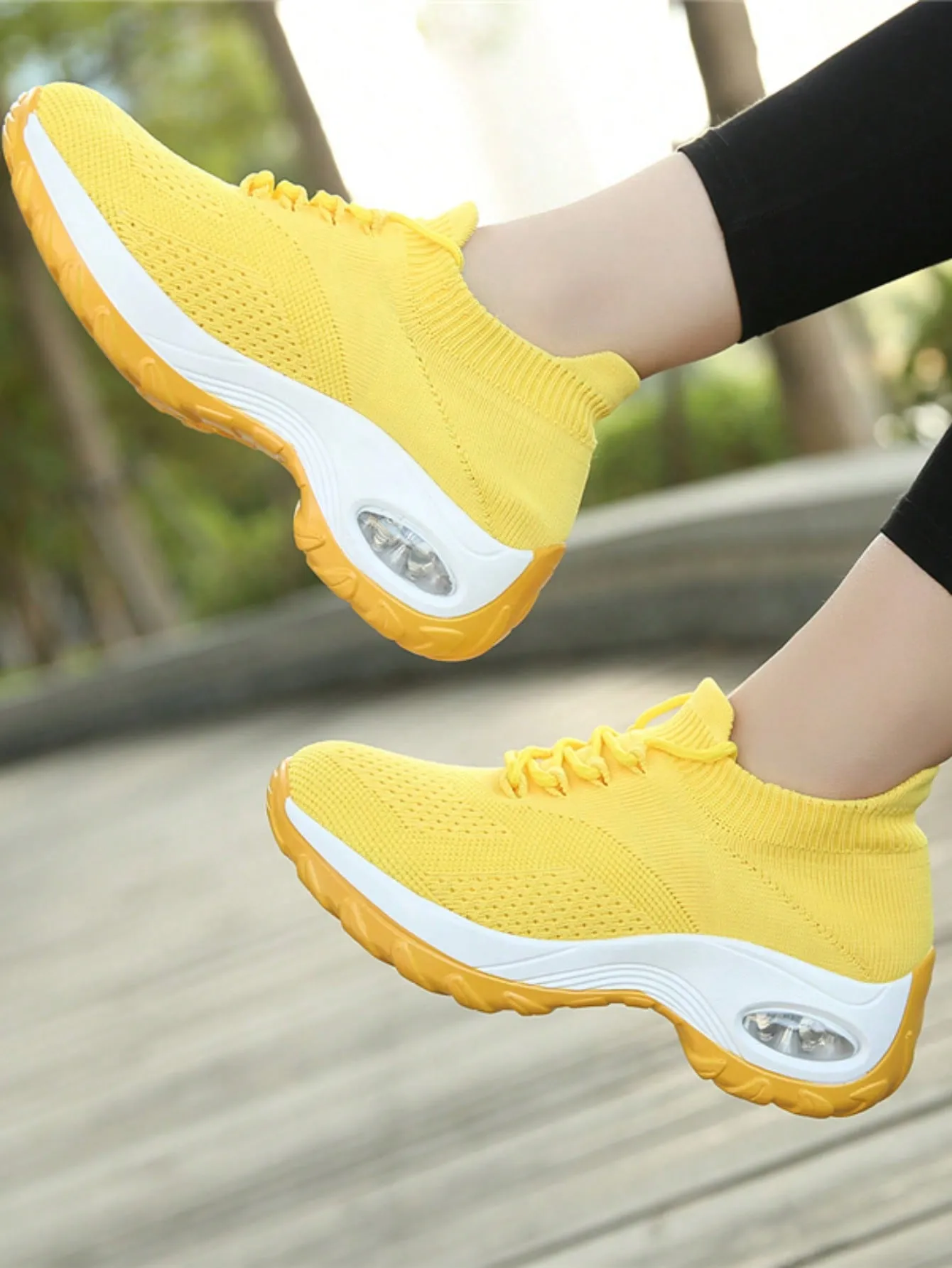 Women Minimalist Running Shoes, Fabric Lace-up Front Sporty Sneakers