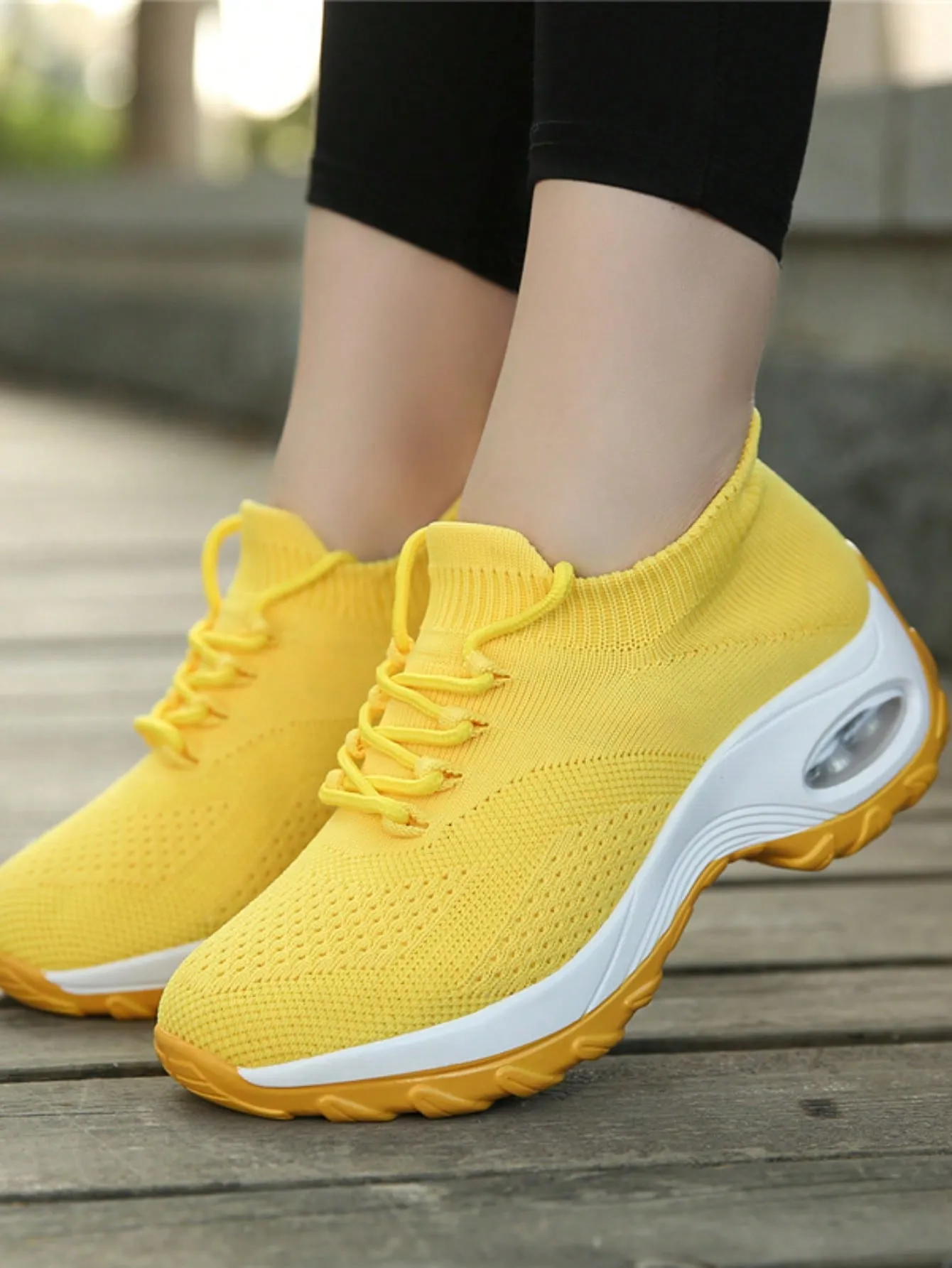 Women Minimalist Running Shoes, Fabric Lace-up Front Sporty Sneakers