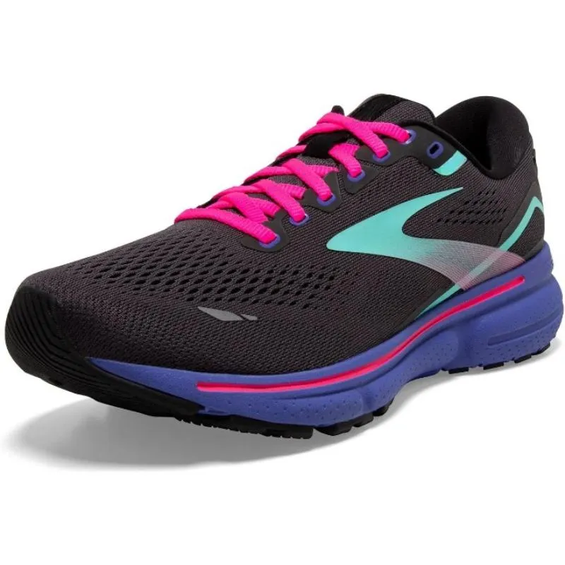 Women Sleek Performance Running Shoes
